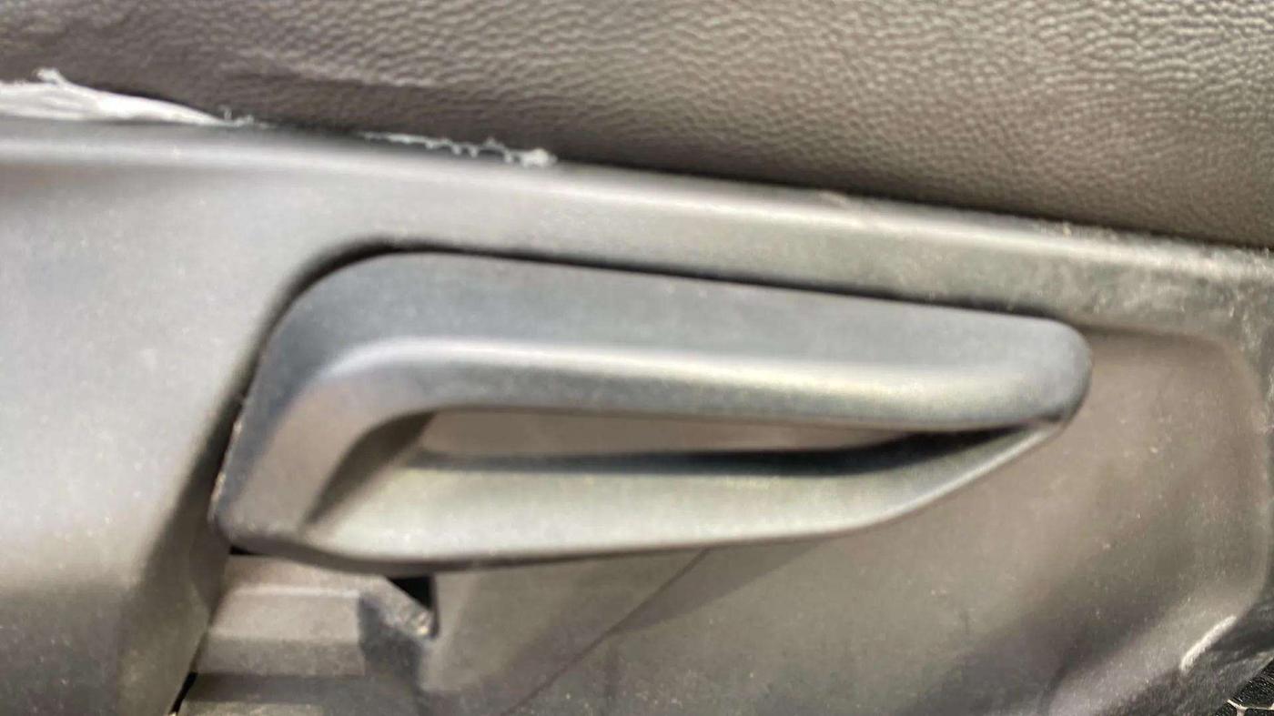 2021 Tata Tiago XZA PLUS PETROL, Petrol, Automatic, 33,927 km, Driver Side Adjustment Panel
