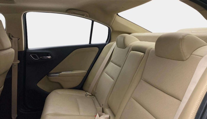 2017 Honda City 1.5L I-VTEC VX CVT, Petrol, Automatic, 39,899 km, Right Side Rear Door Cabin