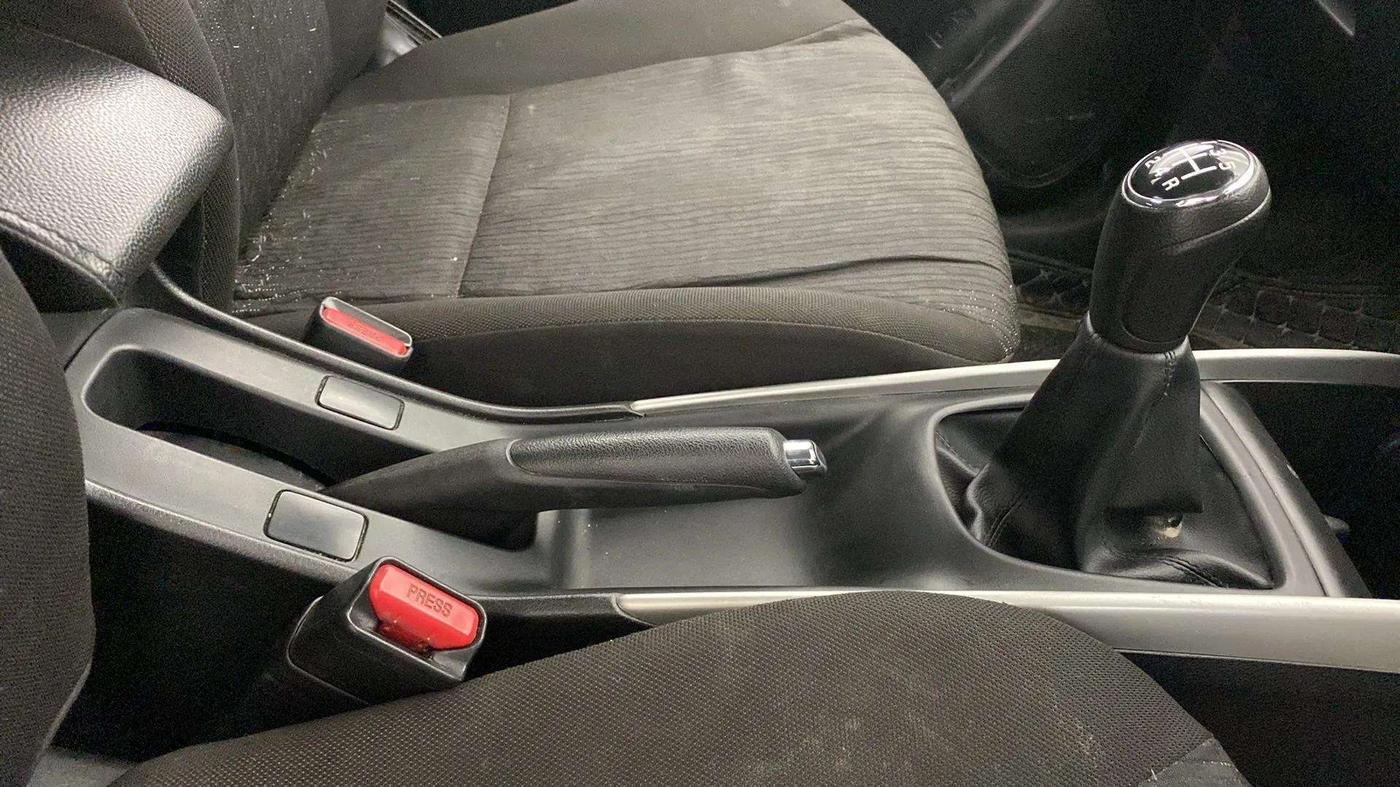 2016 Maruti Baleno DELTA PETROL 1.2, Petrol, Manual, 69,409 km, Gear Lever