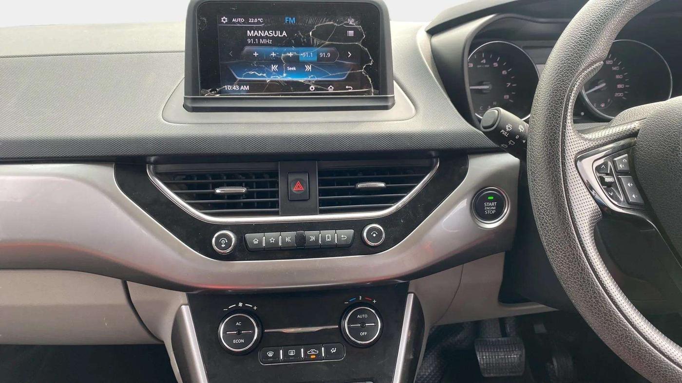 2018 Tata NEXON XZA PLUS PETROL, Petrol, Automatic, 15,334 km, Air Conditioner