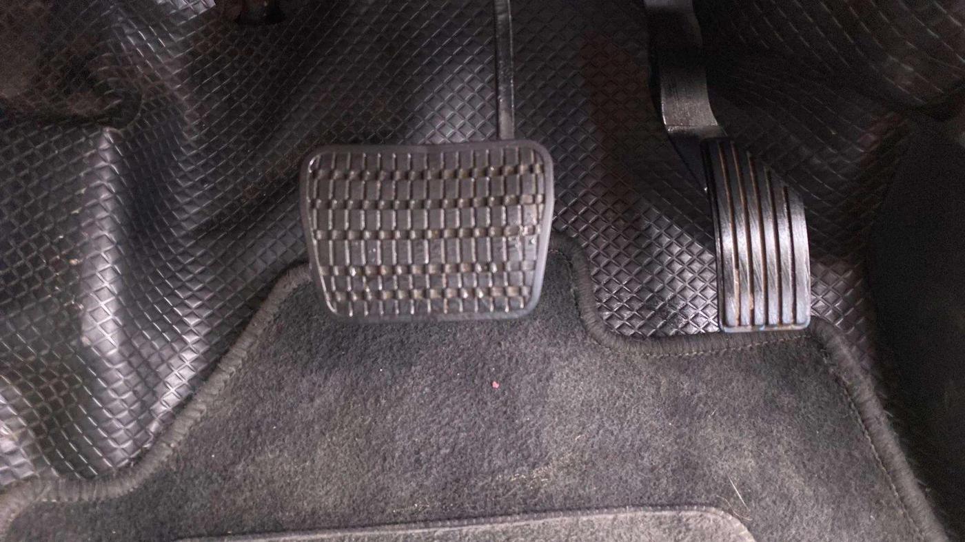 2018 Tata NEXON XZA PLUS PETROL, Petrol, Automatic, 15,334 km, Pedals