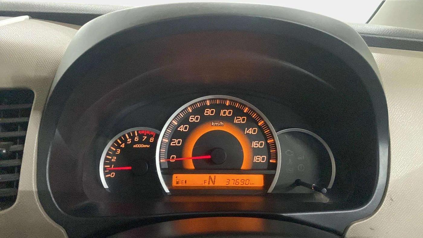 2016 Maruti Wagon R 1.0 VXI AMT, Petrol, Automatic, 37,764 km, Odometer Image