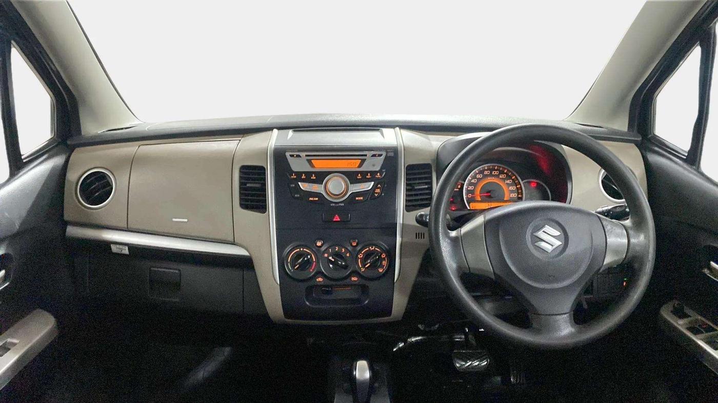 2016 Maruti Wagon R 1.0 VXI AMT, Petrol, Automatic, 37,764 km, Dashboard
