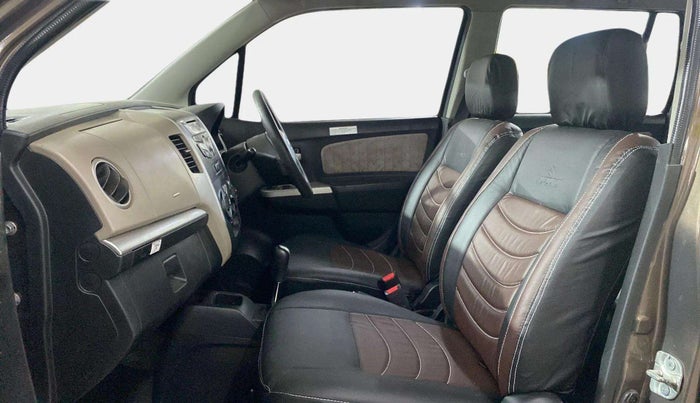 2016 Maruti Wagon R 1.0 VXI AMT, Petrol, Automatic, 37,764 km, Right Side Front Door Cabin