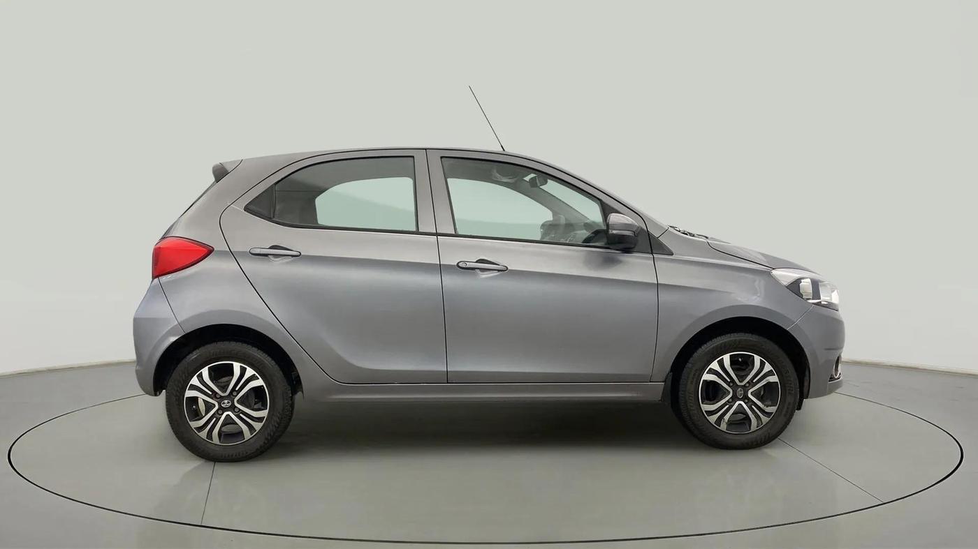 2019 Tata Tiago XZ PETROL, Petrol, Manual, 82,314 km, Right Side View
