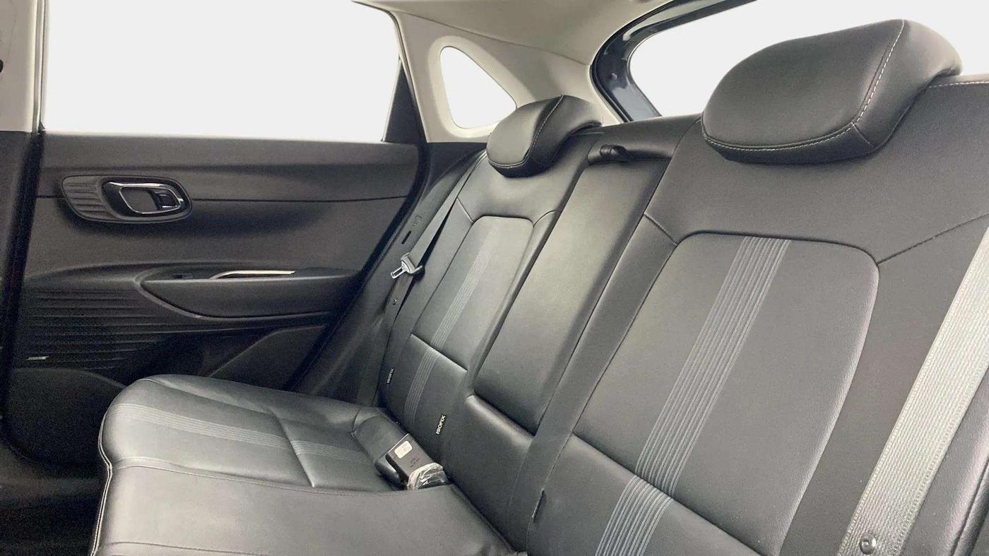2021 Hyundai NEW I20 ASTA (O) 1.0 TURBO GDI DCT, Petrol, Automatic, 15,547 km, Right Side Rear Door Cabin