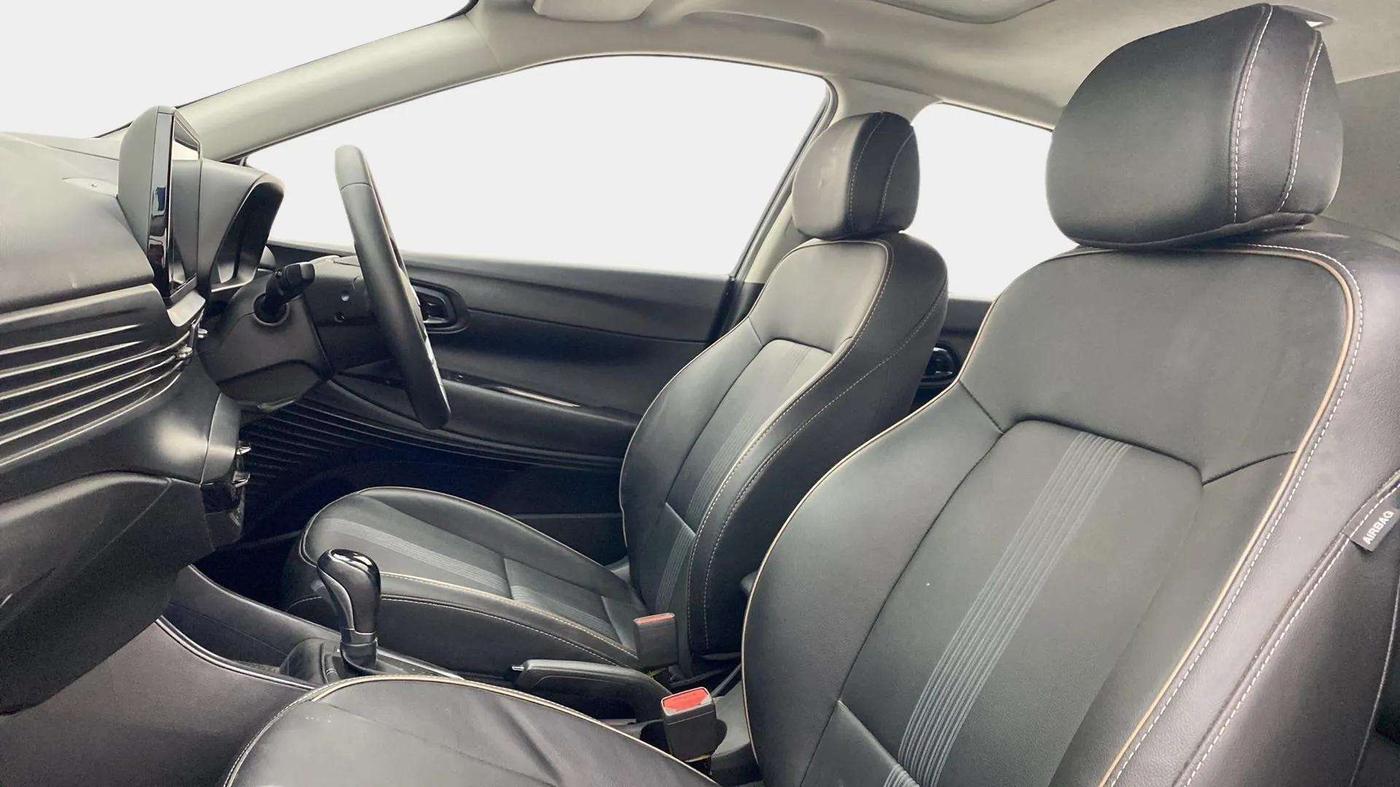 2021 Hyundai NEW I20 ASTA (O) 1.0 TURBO GDI DCT, Petrol, Automatic, 15,547 km, Right Side Front Door Cabin