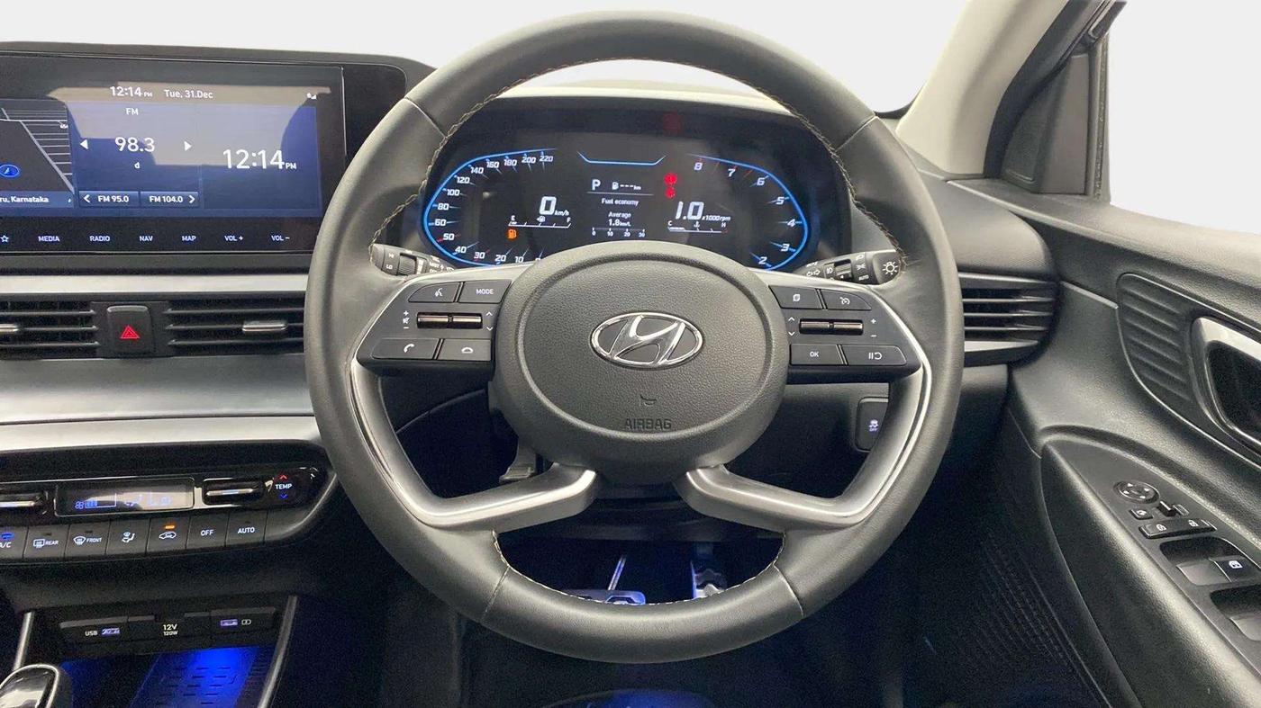 2021 Hyundai NEW I20 ASTA (O) 1.0 TURBO GDI DCT, Petrol, Automatic, 15,547 km, Steering Wheel Close Up