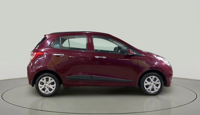 2015 Hyundai Grand i10 SPORTZ 1.2 KAPPA VTVT, Petrol, Manual, 40,682 km, Right Side View