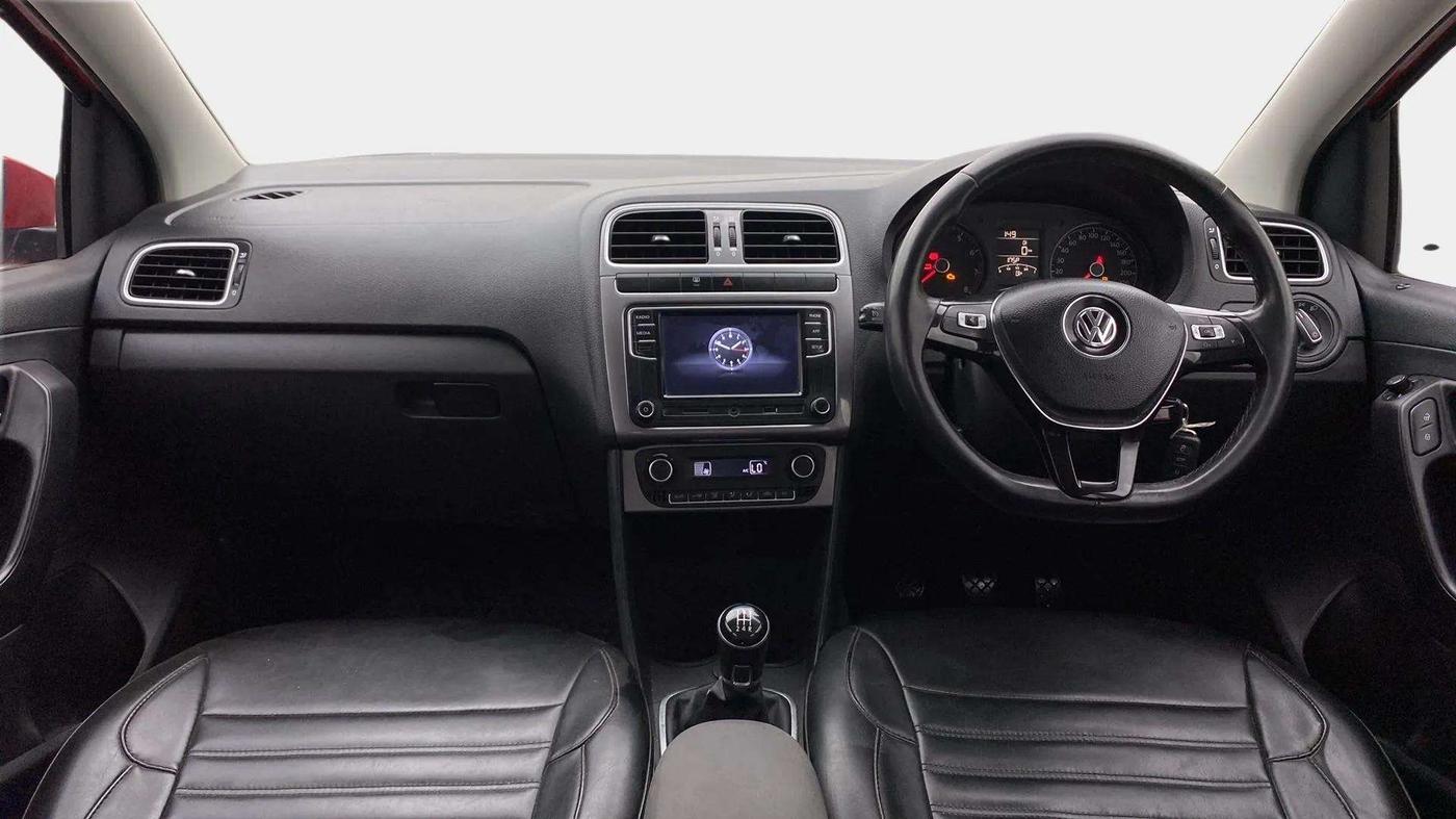 2019 Volkswagen Polo HIGHLINE PLUS 1.0, Petrol, Manual, 84,208 km, Dashboard