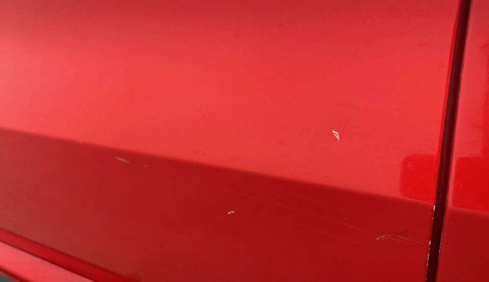 2019 Volkswagen Polo HIGHLINE PLUS 1.0, Petrol, Manual, 84,208 km, Front passenger door - Slightly dented