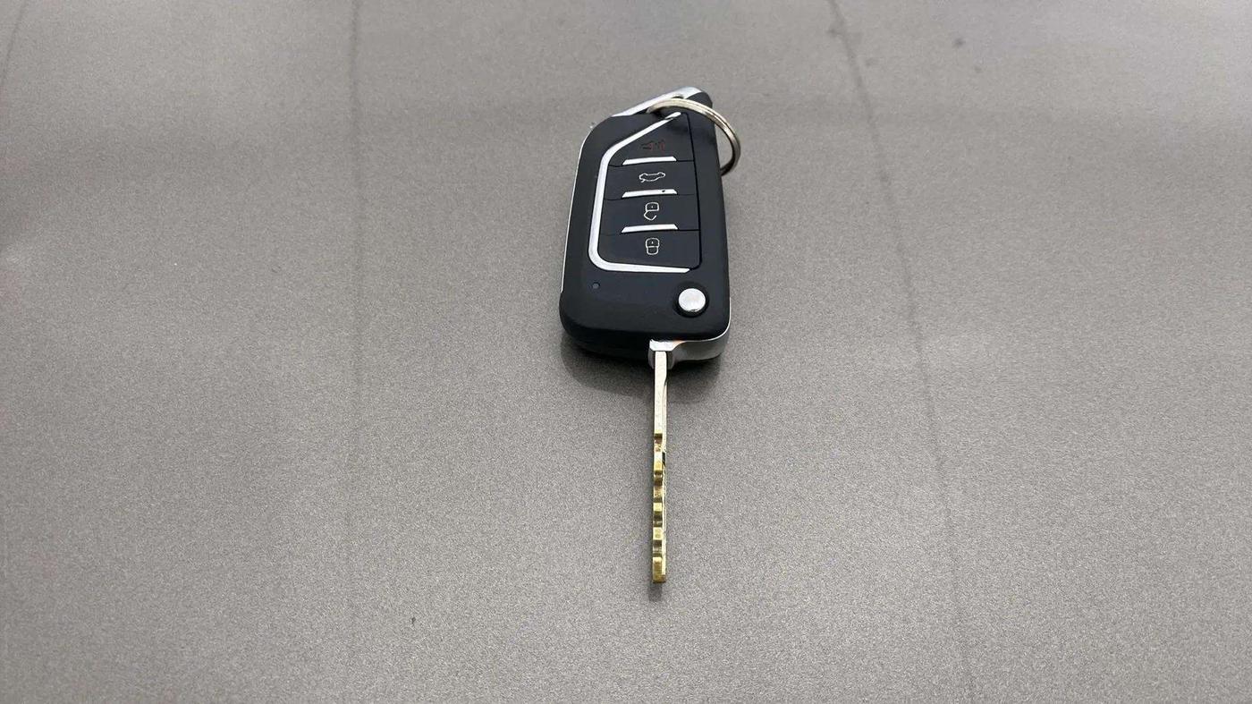 2021 Maruti New Wagon-R LXI CNG 1.0, CNG, Manual, 51,606 km, Key Close Up