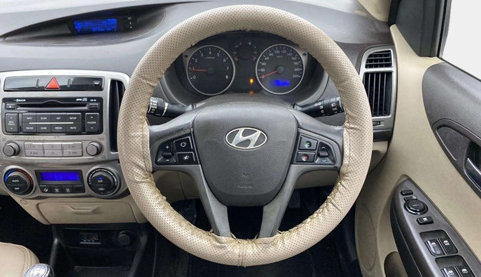 2014 Hyundai i20 SPORTZ 1.2, Petrol, Manual, 65,419 km, Steering Wheel Close Up