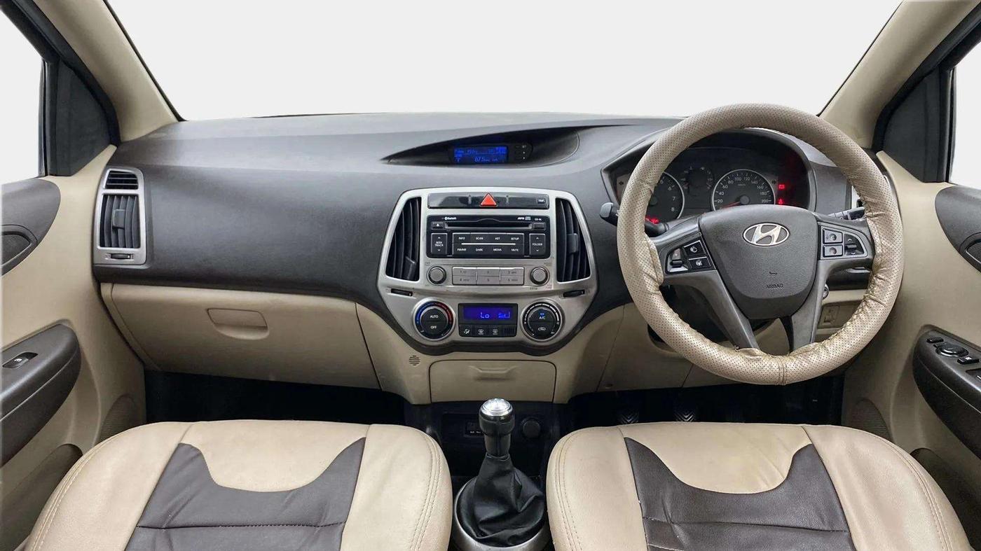 2014 Hyundai i20 SPORTZ 1.2, Petrol, Manual, 65,419 km, Dashboard