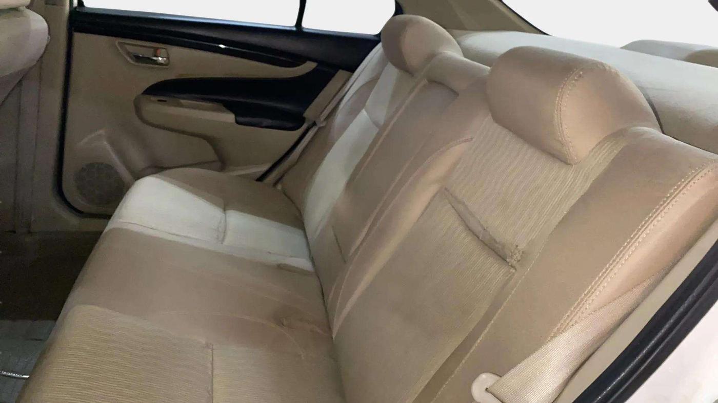 2016 Maruti Ciaz VXI+, Petrol, Manual, 49,488 km, Right Side Rear Door Cabin