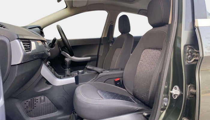 2021 Tata NEXON XM SUNROOF PETROL, Petrol, Manual, 25,085 km, Right Side Front Door Cabin