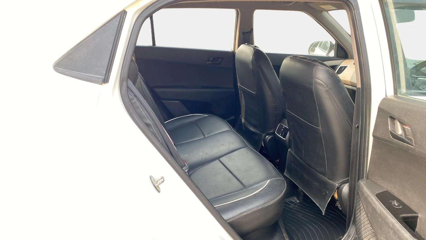 2019 Hyundai Creta E PLUS 1.6 PETROL, Petrol, Manual, 90,236 km, Right Side Rear Door Cabin