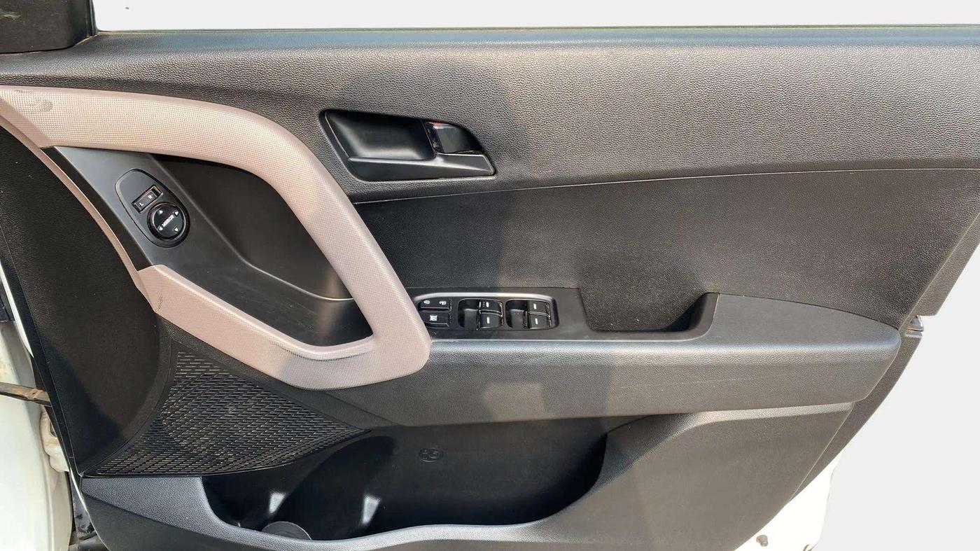 2019 Hyundai Creta E PLUS 1.6 PETROL, Petrol, Manual, 90,236 km, Driver Side Door Panels Control