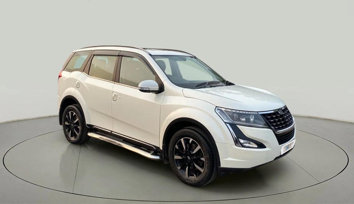 2018 Mahindra XUV500 W11, Diesel, Manual, 87,985 km, Right Front Diagonal