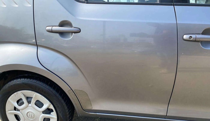 2018 Maruti IGNIS DELTA 1.2, Petrol, Manual, 51,659 km, Right rear door - Slightly dented