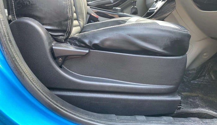 2019 Tata NEXON XM PETROL, Petrol, Manual, 29,372 km, Driver Side Adjustment Panel