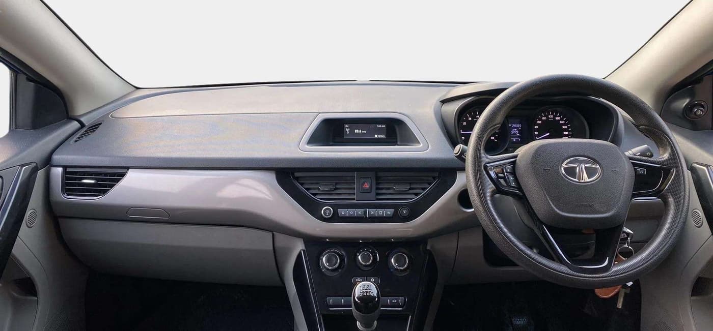 2019 Tata NEXON XM PETROL, Petrol, Manual, 29,416 km, Dashboard