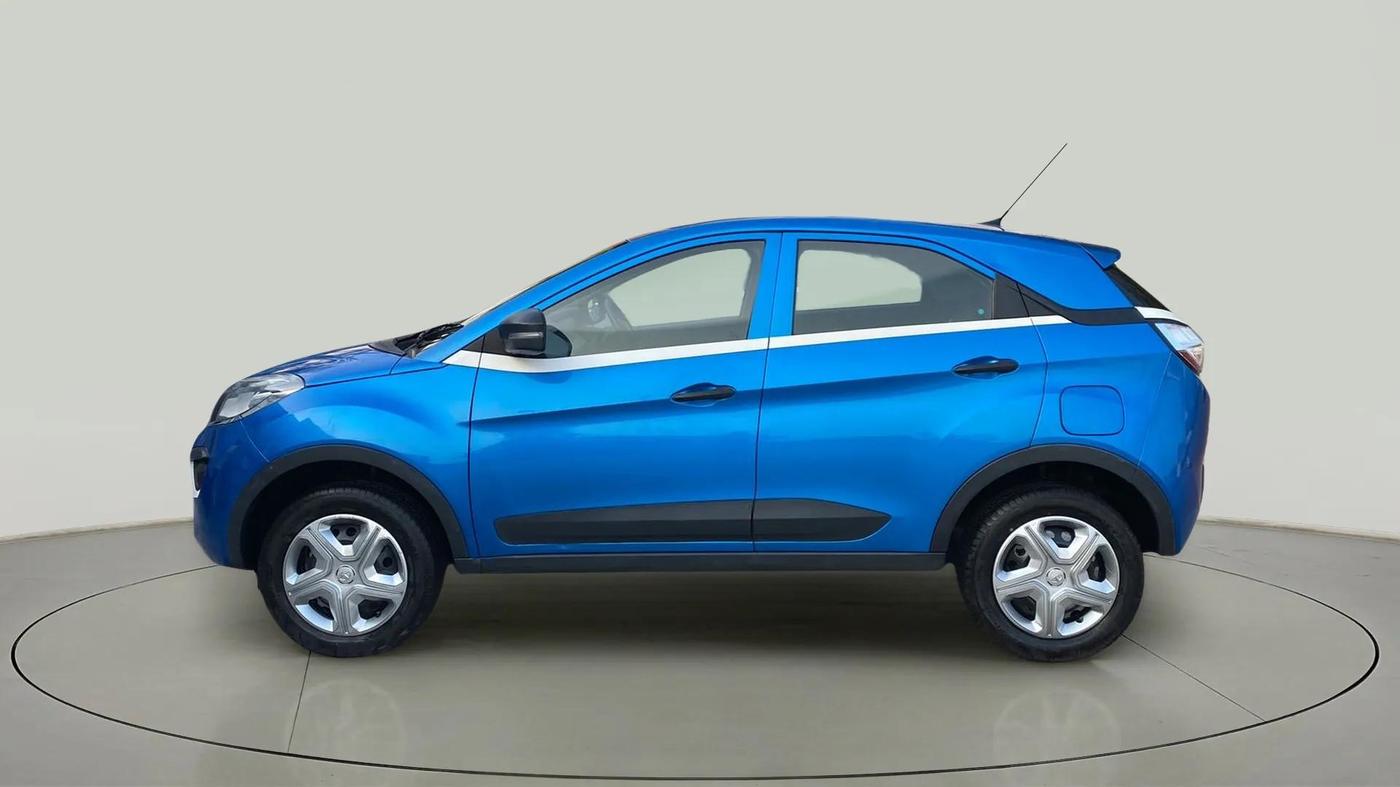 2019 Tata NEXON XM PETROL, Petrol, Manual, 29,416 km, Left Side