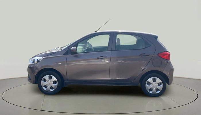 2018 Tata Tiago XT PETROL, CNG, Manual, 83,167 km, Left Side