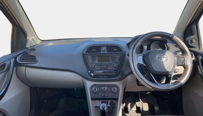 2018 Tata Tiago XT PETROL, CNG, Manual, 83,167 km, Dashboard