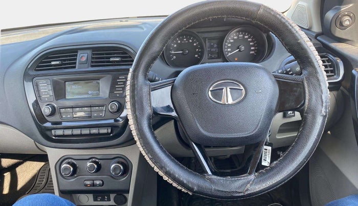 2018 Tata Tiago XT PETROL, CNG, Manual, 83,167 km, Steering Wheel Close Up