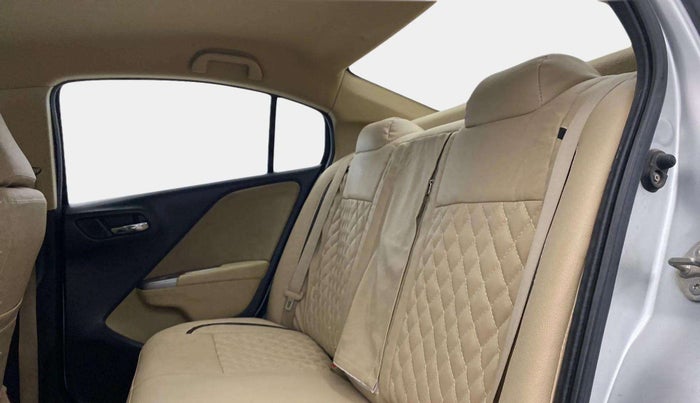 2015 Honda City 1.5L I-VTEC V MT, Petrol, Manual, 80,956 km, Right Side Rear Door Cabin