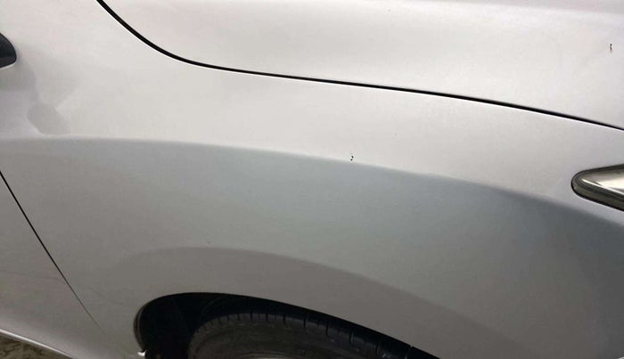 2015 Honda City 1.5L I-VTEC V MT, Petrol, Manual, 80,956 km, Right fender - Minor scratches