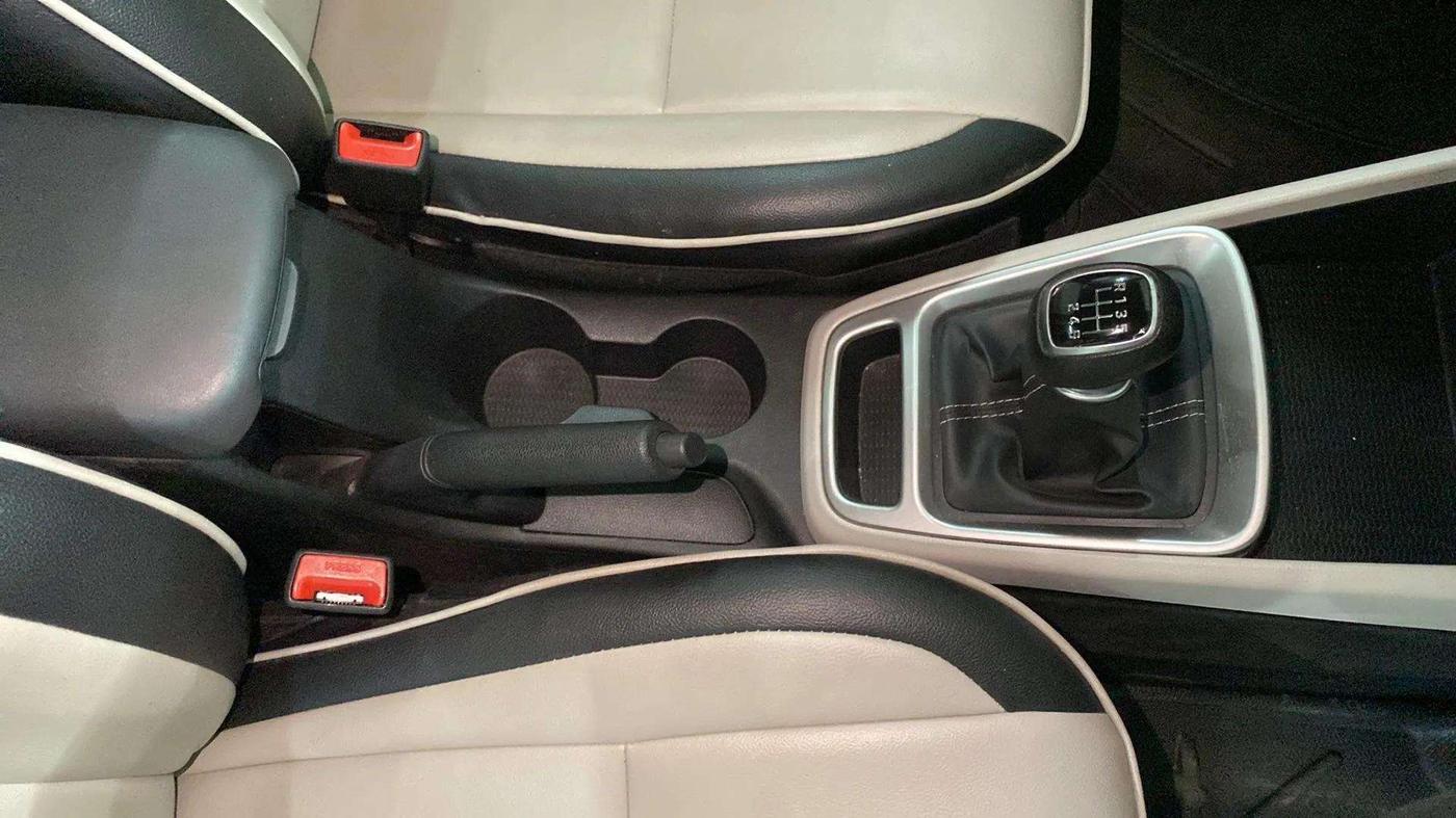 2022 Hyundai VENUE S (O) 1.0 TURBO IMT, Petrol, Manual, 24,088 km, Gear Lever