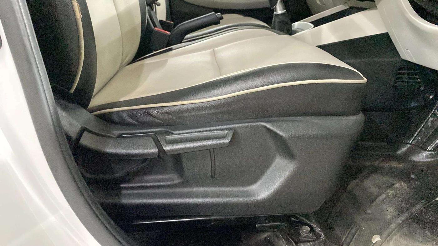 2022 Hyundai VENUE S (O) 1.0 TURBO IMT, Petrol, Manual, 24,088 km, Driver Side Adjustment Panel