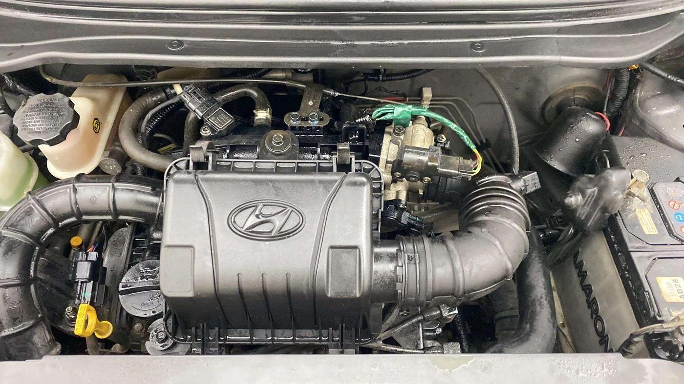 2017 Hyundai Eon MAGNA +, Petrol, Manual, 45,127 km, Open Bonet