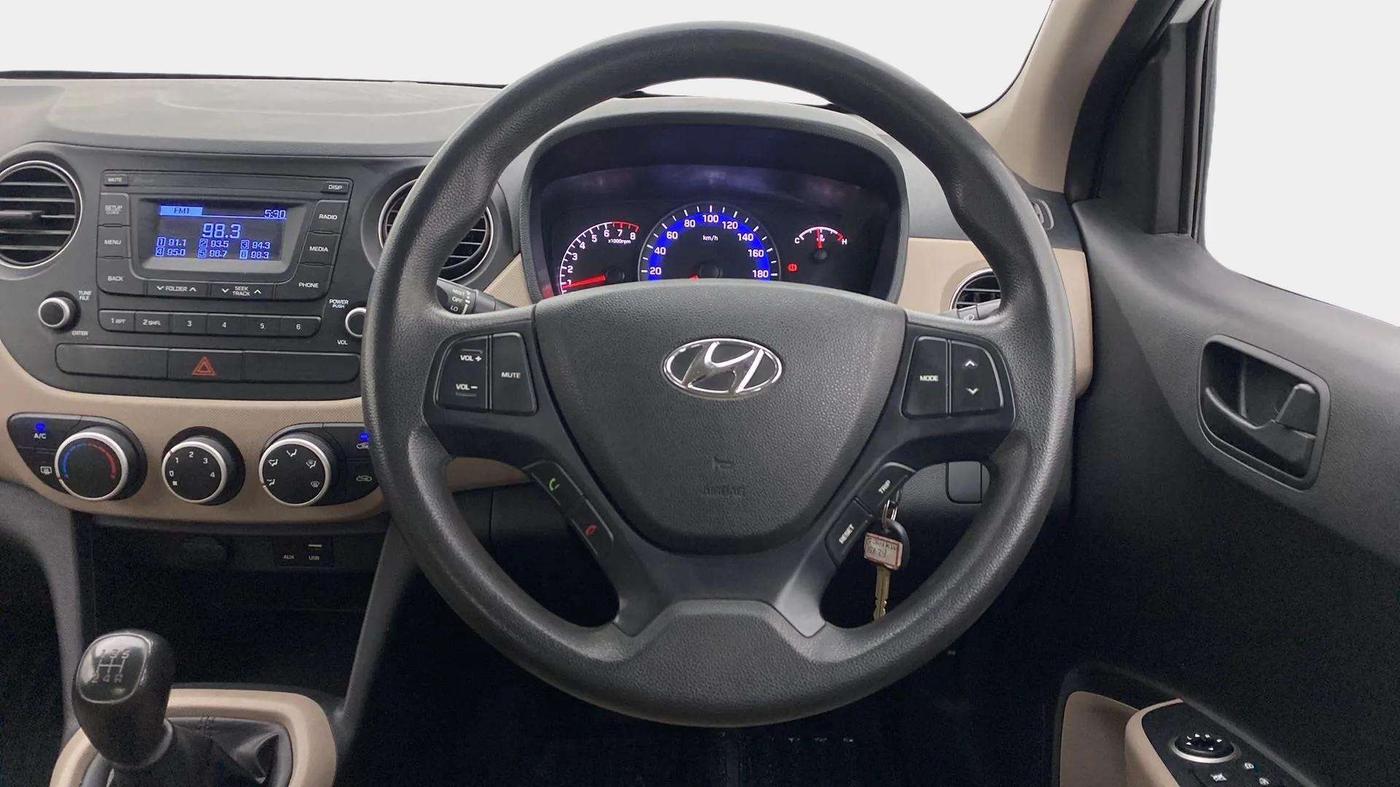 2019 Hyundai Xcent S 1.2, Petrol, Manual, 63,063 km, Steering Wheel Close Up