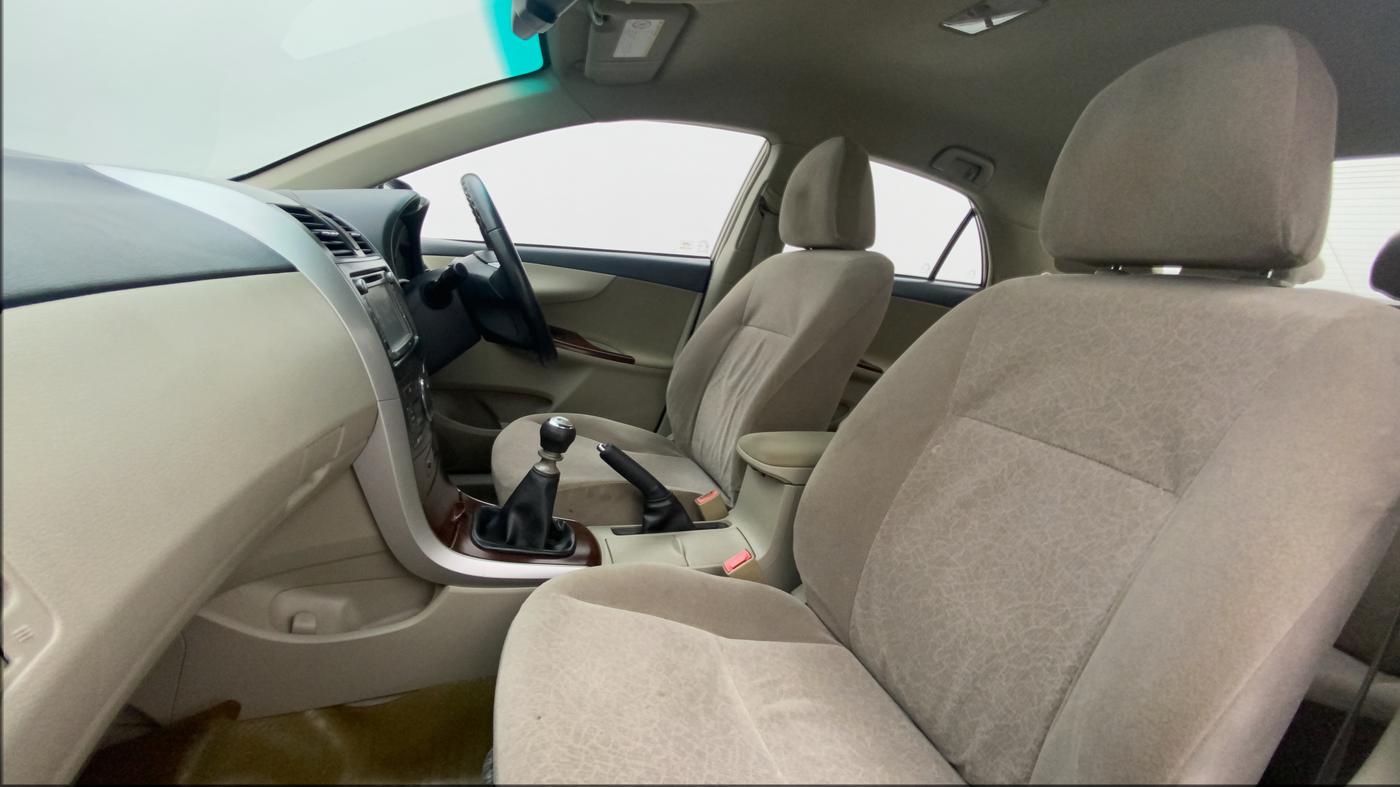 2011 Toyota Corolla Altis G PETROL, Petrol, Manual, 33,743 km, Right Side Front Door Cabin