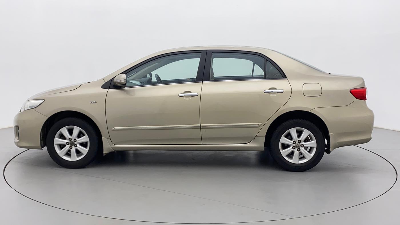 2011 Toyota Corolla Altis G PETROL, Petrol, Manual, 33,743 km, Left Side