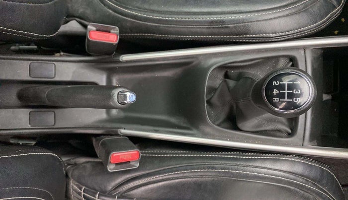 2017 Maruti Baleno ALPHA PETROL 1.2, Petrol, Manual, 92,148 km, Gear Lever