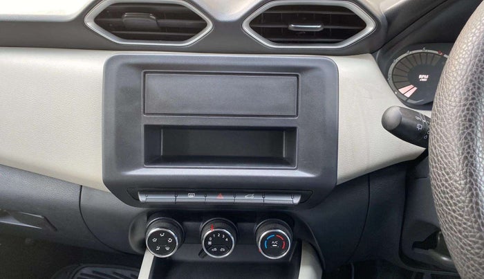 2022 Nissan MAGNITE XE, Petrol, Manual, 6,756 km, Air Conditioner