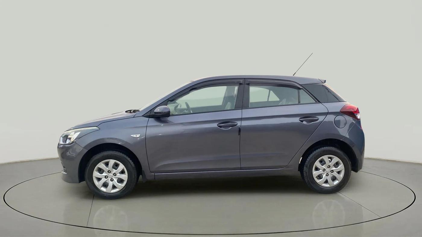 2017 Hyundai Elite i20 MAGNA EXECUTIVE 1.2, Petrol, Manual, 13,207 km, Left Side