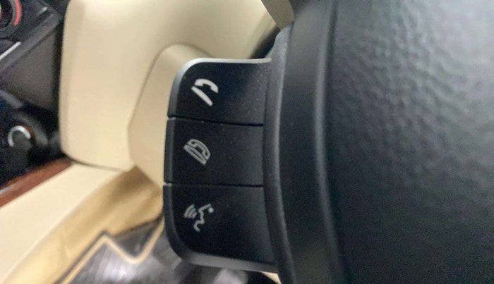 2018 Maruti Dzire ZXI PLUS, Petrol, Manual, 16,707 km, Steering wheel - Phone control not functional