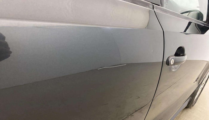 2018 Volkswagen Polo TRENDLINE 1.0L, Petrol, Manual, 29,499 km, Right rear door - Slightly dented