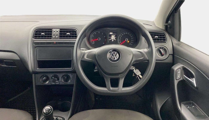 2018 Volkswagen Polo TRENDLINE 1.0L, Petrol, Manual, 29,499 km, Steering Wheel Close Up