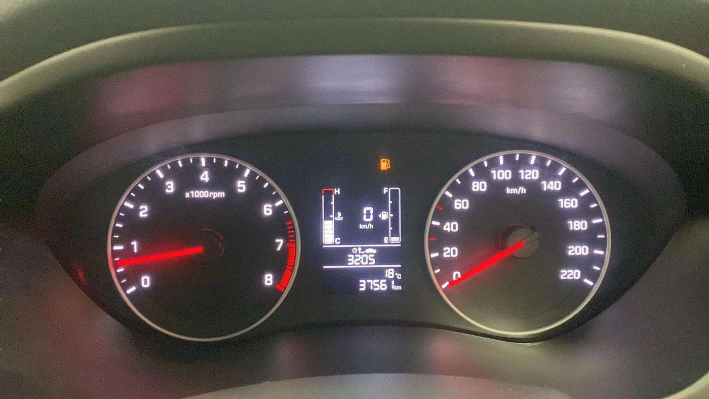 2018 Hyundai Elite i20 ASTA 1.2 DUAL TONE, Petrol, Manual, 37,925 km, Odometer Image
