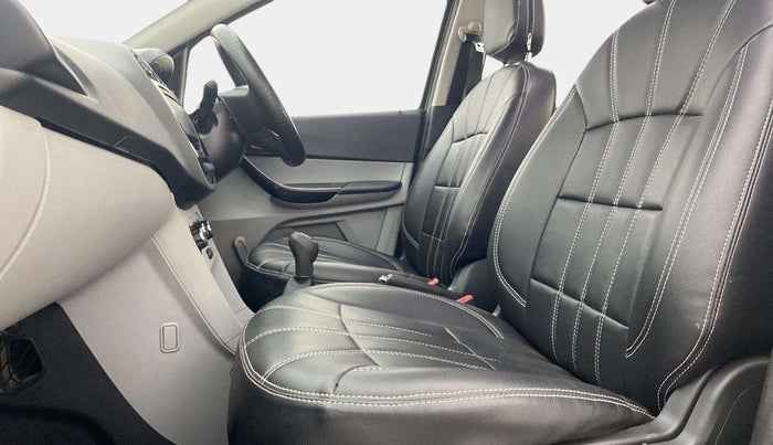 2020 Tata Tiago XE PETROL, Petrol, Manual, 61,969 km, Right Side Front Door Cabin