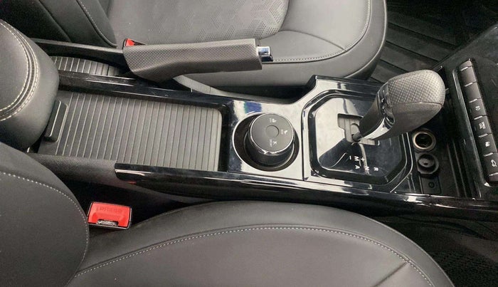 2021 Tata NEXON XZA PLUS (O) PETROL DARK EDITION, Petrol, Automatic, 19,473 km, Gear Lever
