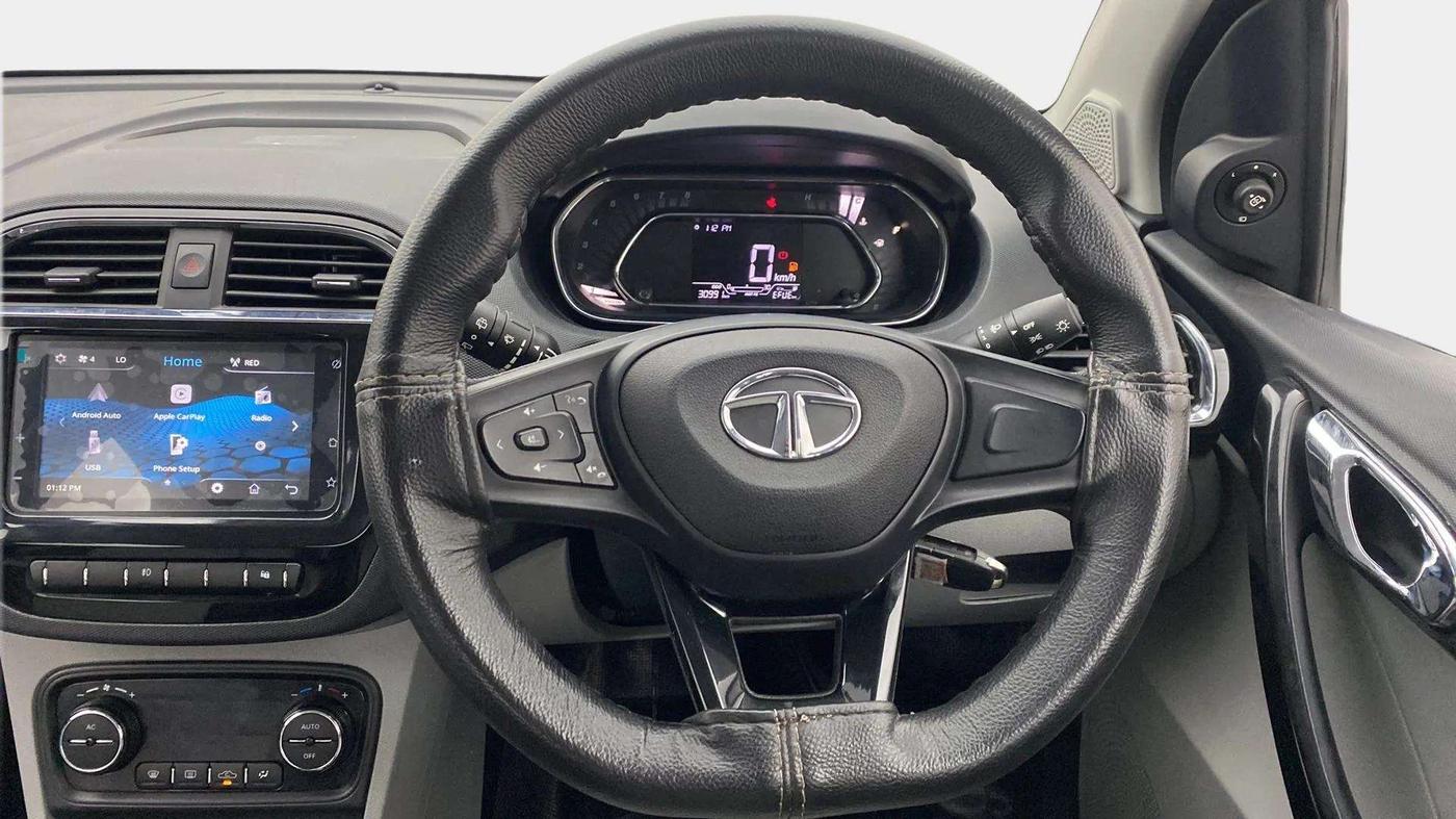 2020 Tata Tiago XZ PLUS PETROL, Petrol, Manual, 30,991 km, Steering Wheel Close Up