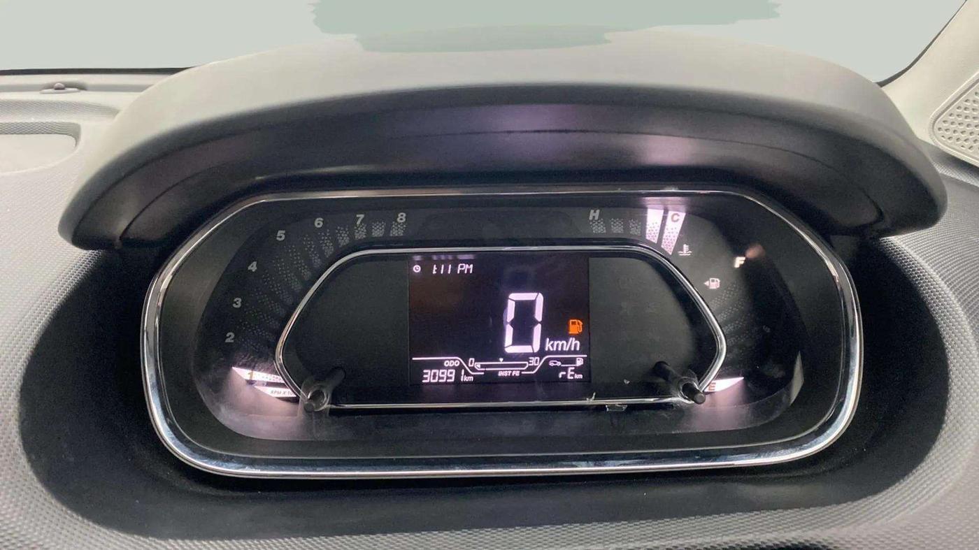 2020 Tata Tiago XZ PLUS PETROL, Petrol, Manual, 30,991 km, Odometer Image
