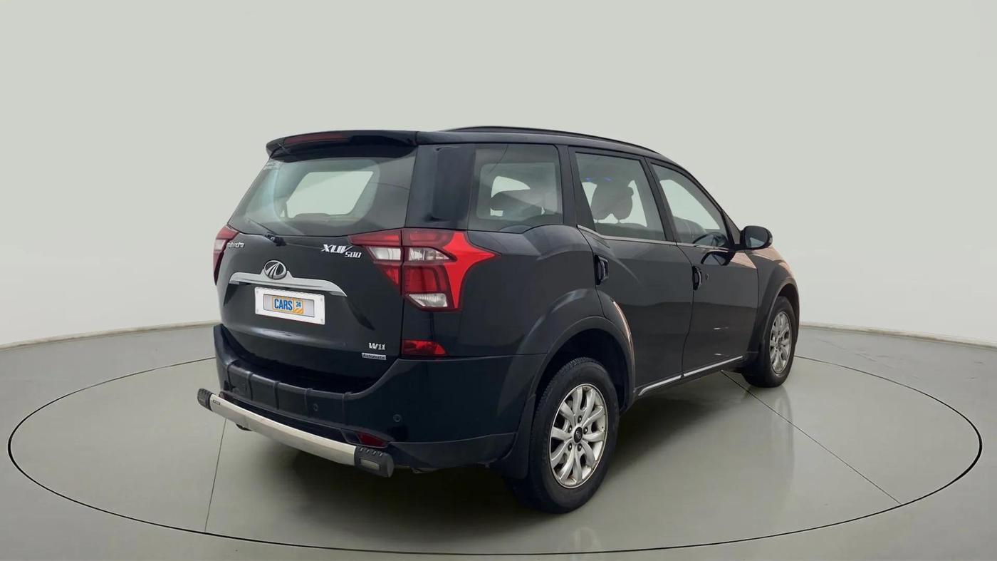 2018 Mahindra XUV500 W11 AT, Diesel, Automatic, 52,095 km, Right Back Diagonal